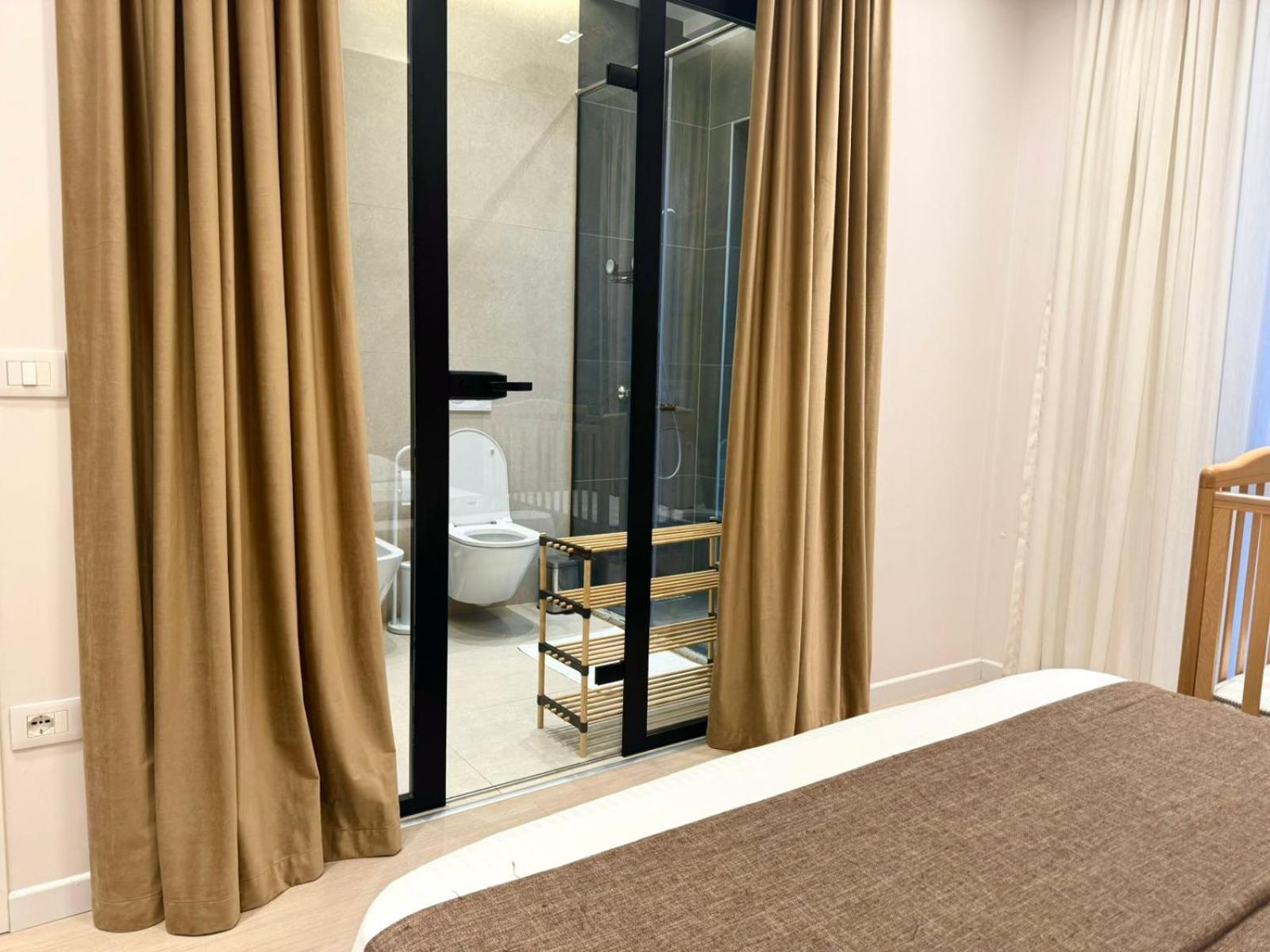 Eka Luxury Center